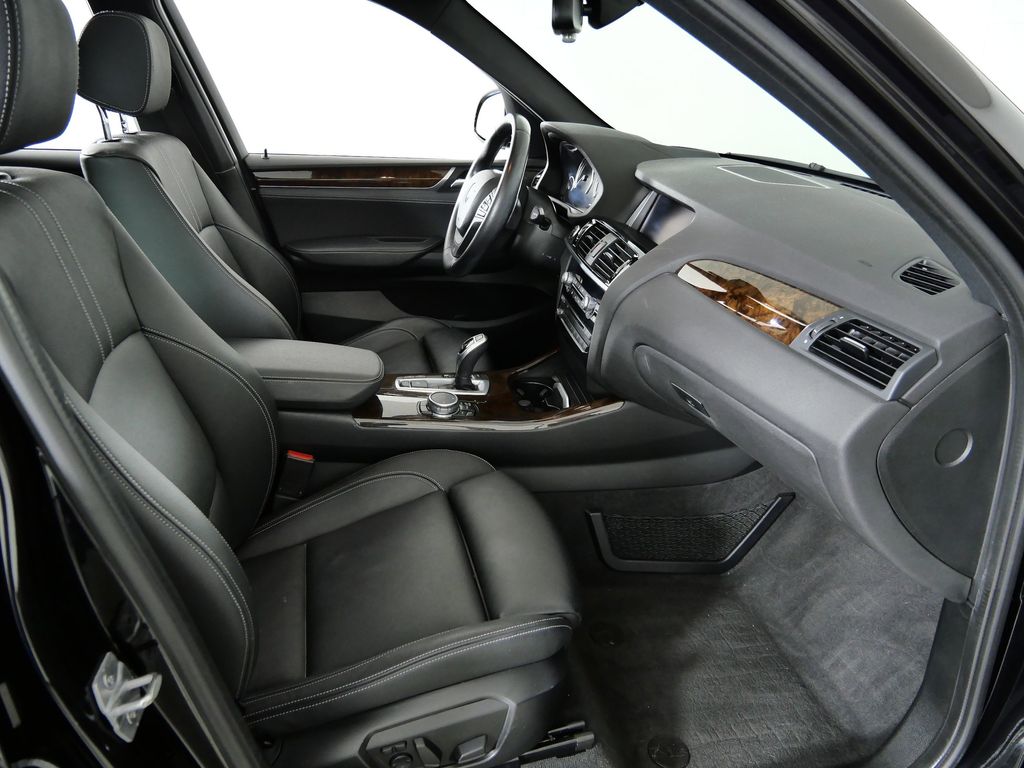 Thumbnail: 2016 BMW X3 - 21