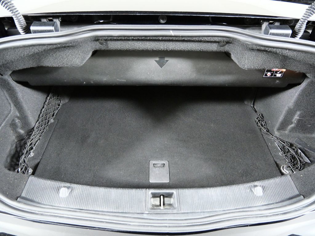 Thumbnail: 2014 Mercedes-Benz E-Class - 28