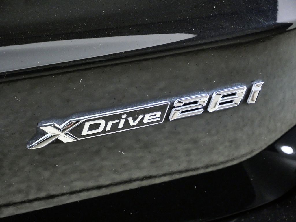 Thumbnail: 2025 BMW X1 - 15