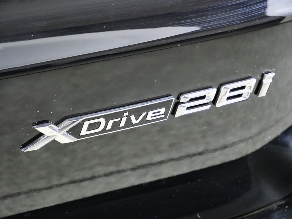 Thumbnail: 2026 BMW X1 - 12