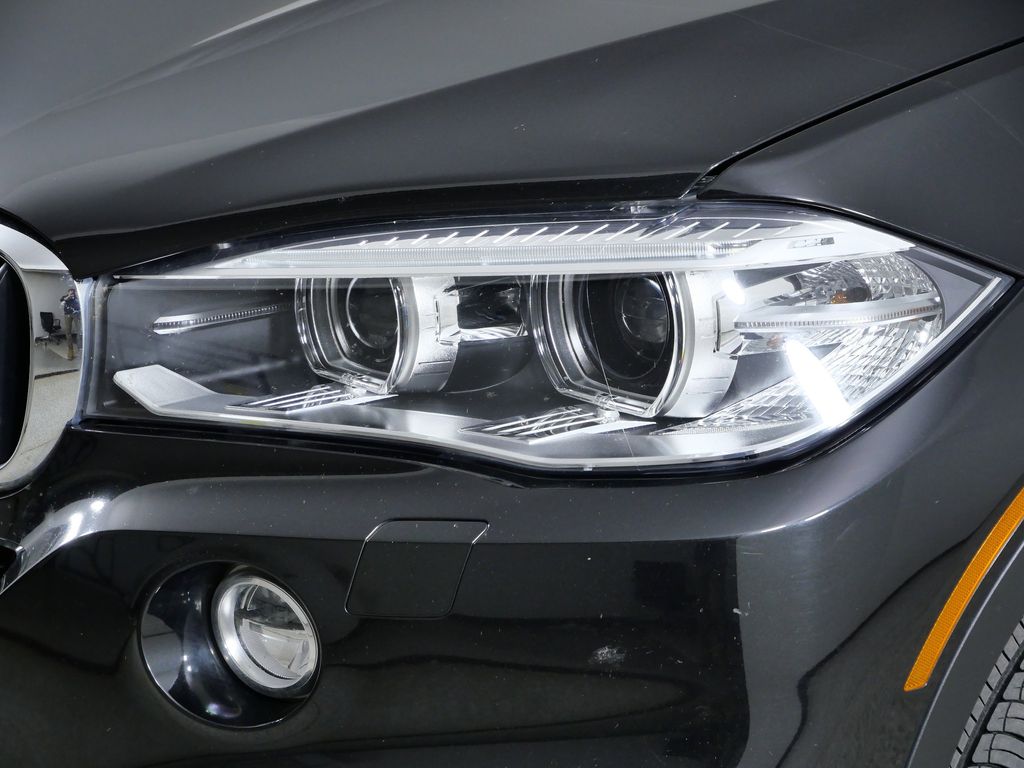 Thumbnail: 2015 BMW X5 - 4