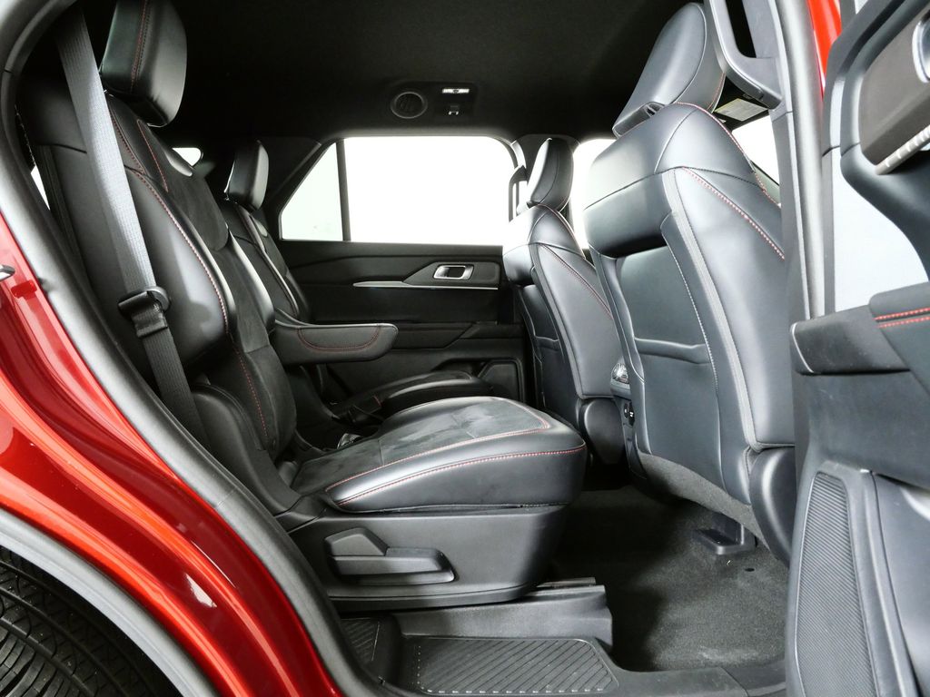 Thumbnail: 2025 Ford Explorer - 23