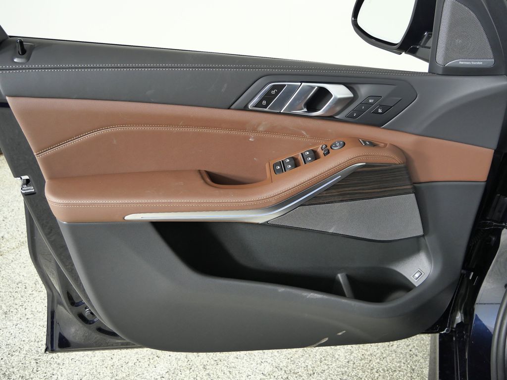 Thumbnail: 2026 BMW X5 - 34