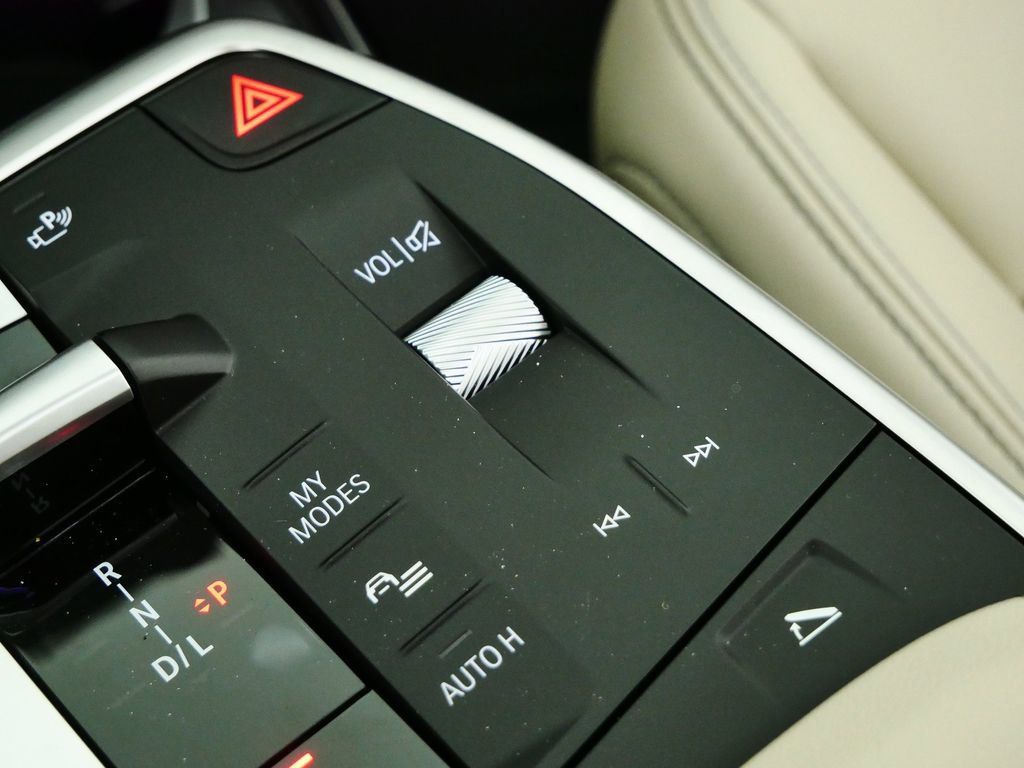 Thumbnail: 2025 BMW X1 - 49