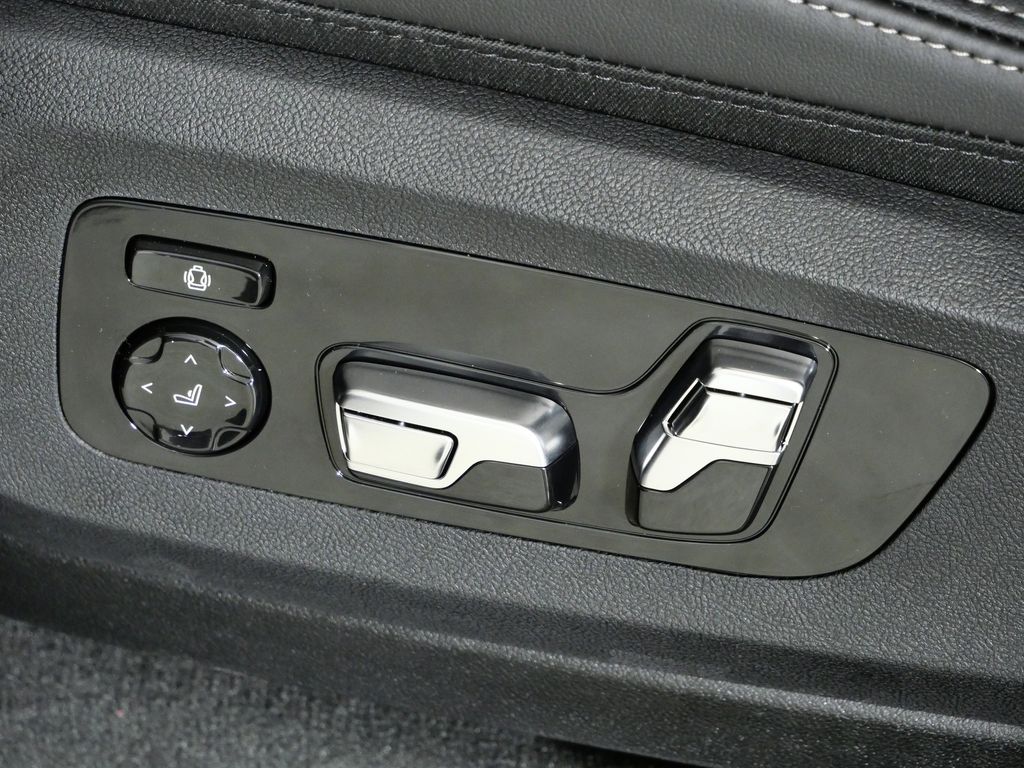 Thumbnail: 2026 BMW X5 - 39