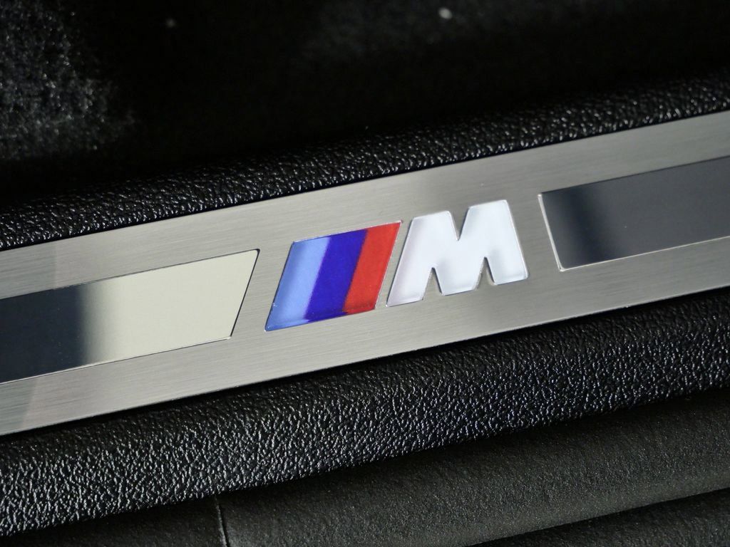 Thumbnail: 2026 BMW X5 - 25