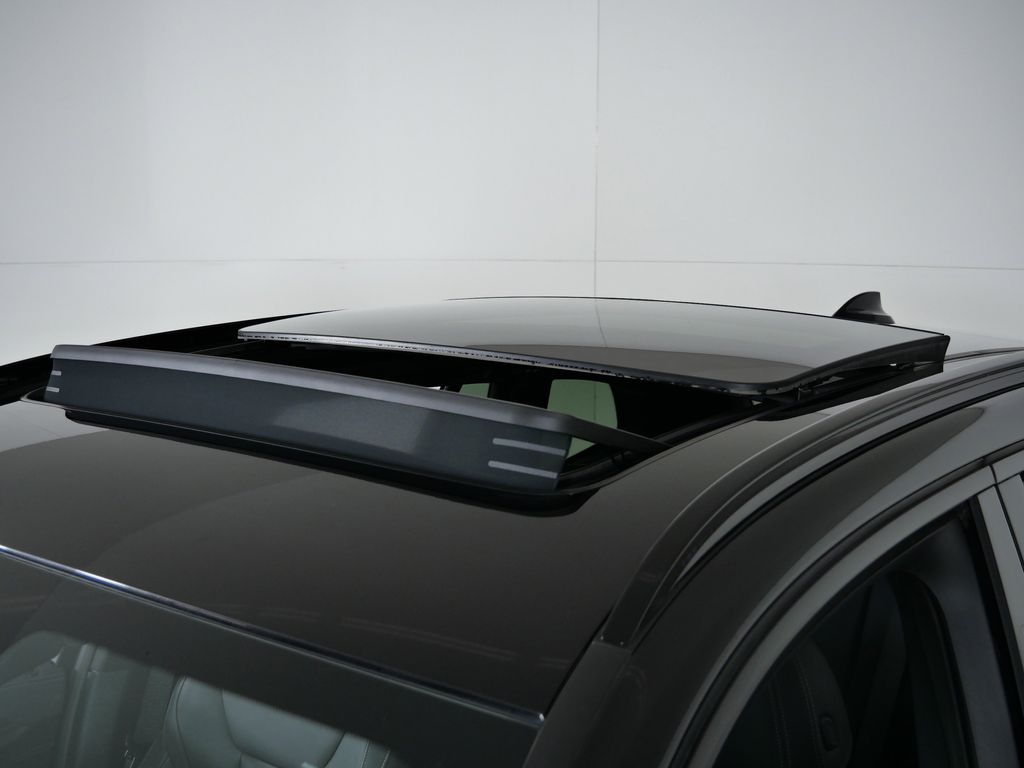 Thumbnail: 2021 BMW X3 - 19