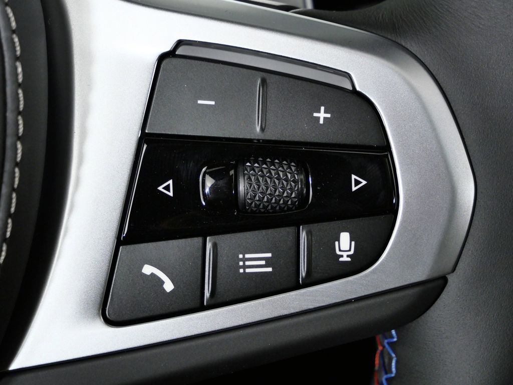 Thumbnail: 2026 BMW X5 - 42