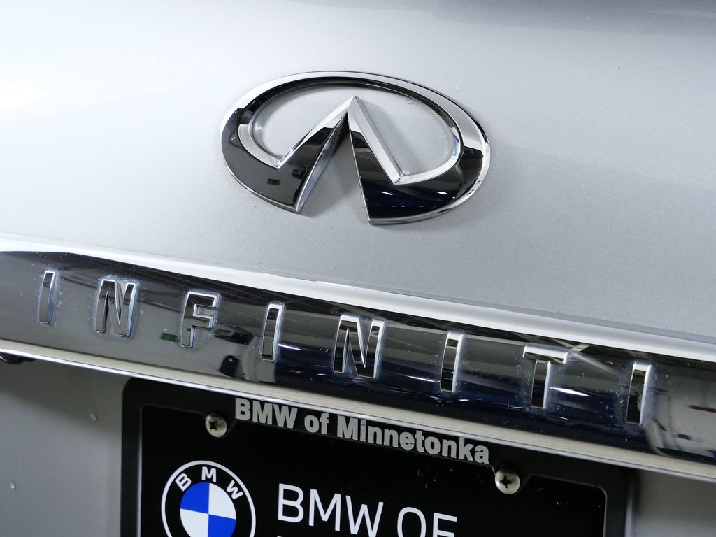 Thumbnail: 2015 INFINITI QX80 - 13