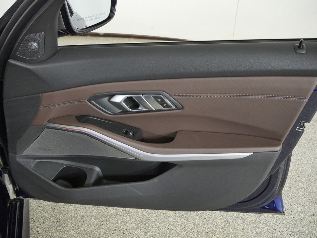 Thumbnail: 2020 BMW 3 Series - 20