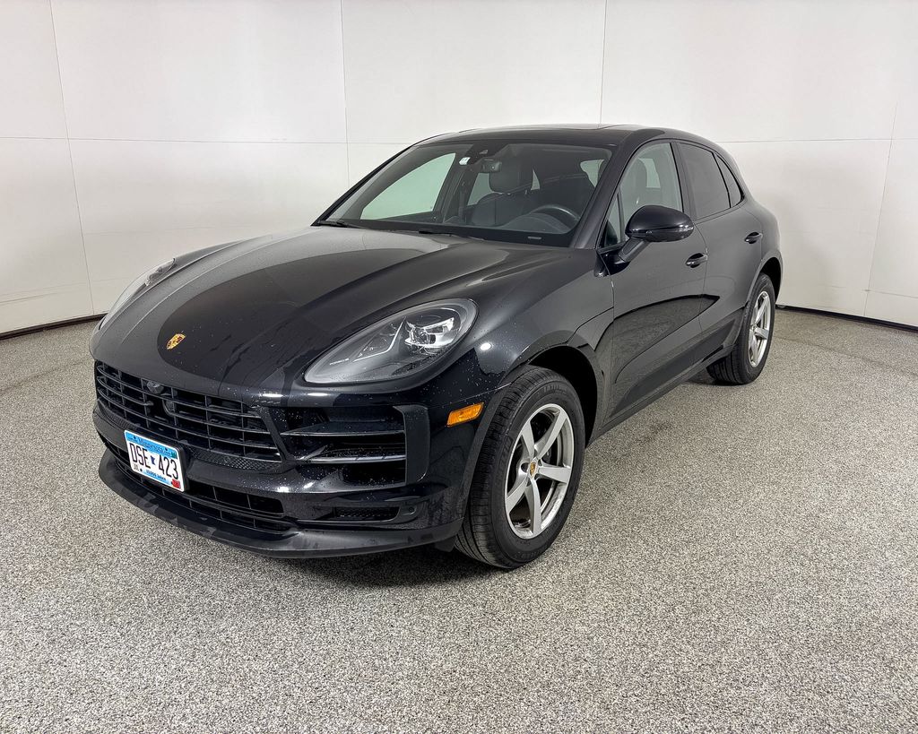 Thumbnail: 2019 Porsche Macan - 1