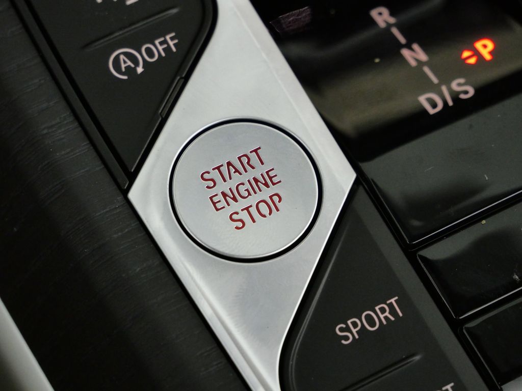 Thumbnail: 2026 BMW 4 Series - 44