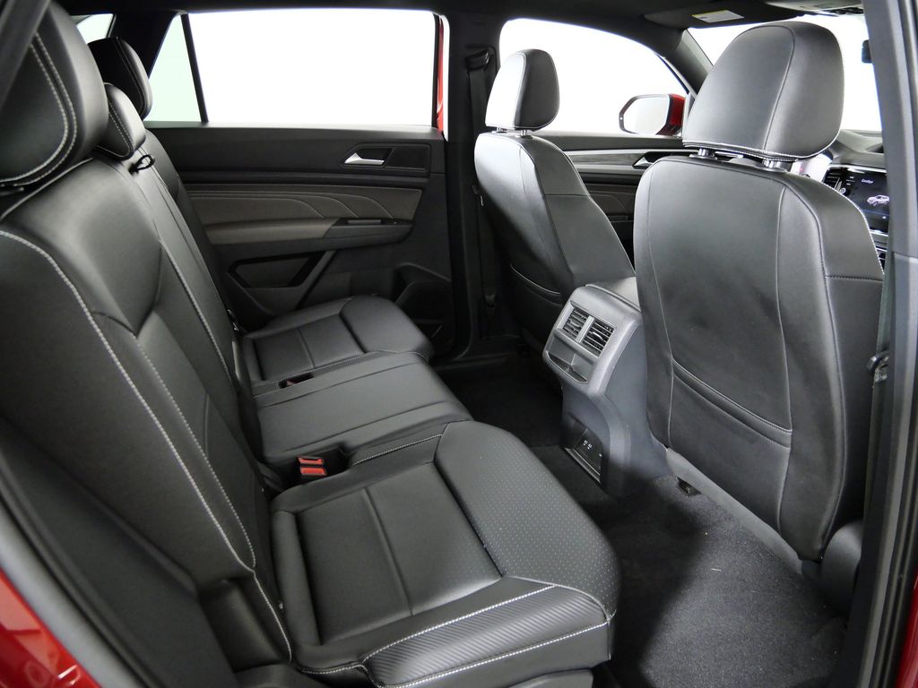 Thumbnail: 2023 Volkswagen Atlas - 25