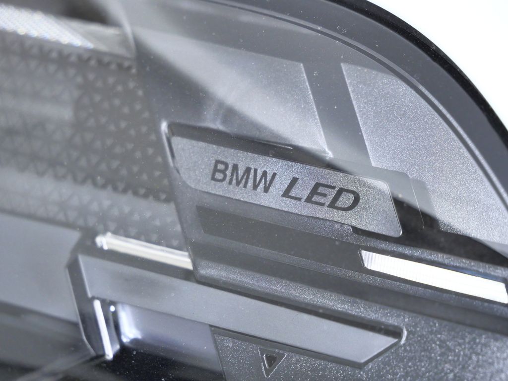 Thumbnail: 2026 BMW X5 - 4