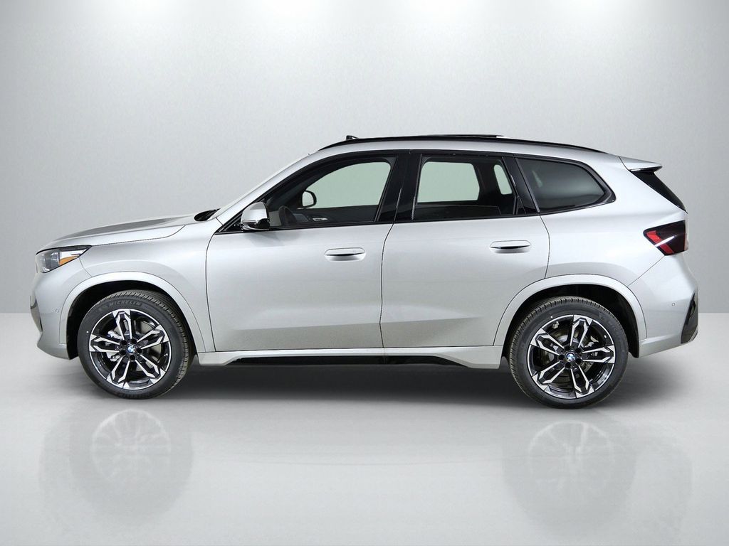 Thumbnail: 2026 BMW X1 - 15