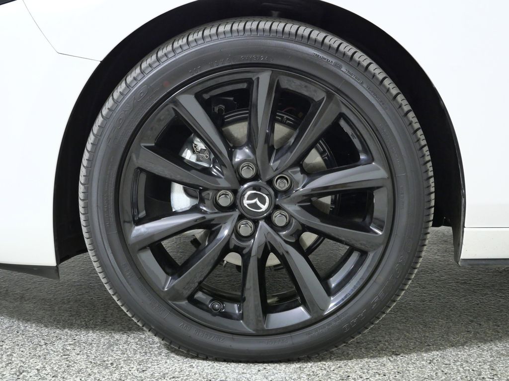 Thumbnail: 2025 Mazda Mazda3 - 18