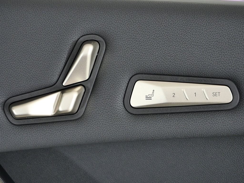 Thumbnail: 2026 BMW iX - 23