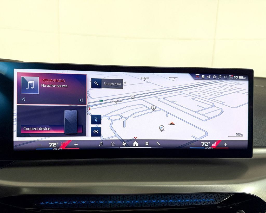 Thumbnail: 2025 BMW i4 - 44