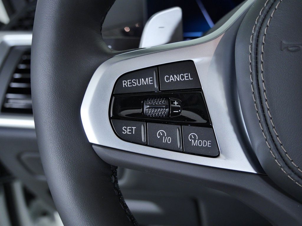 Thumbnail: 2026 BMW X5 - 41