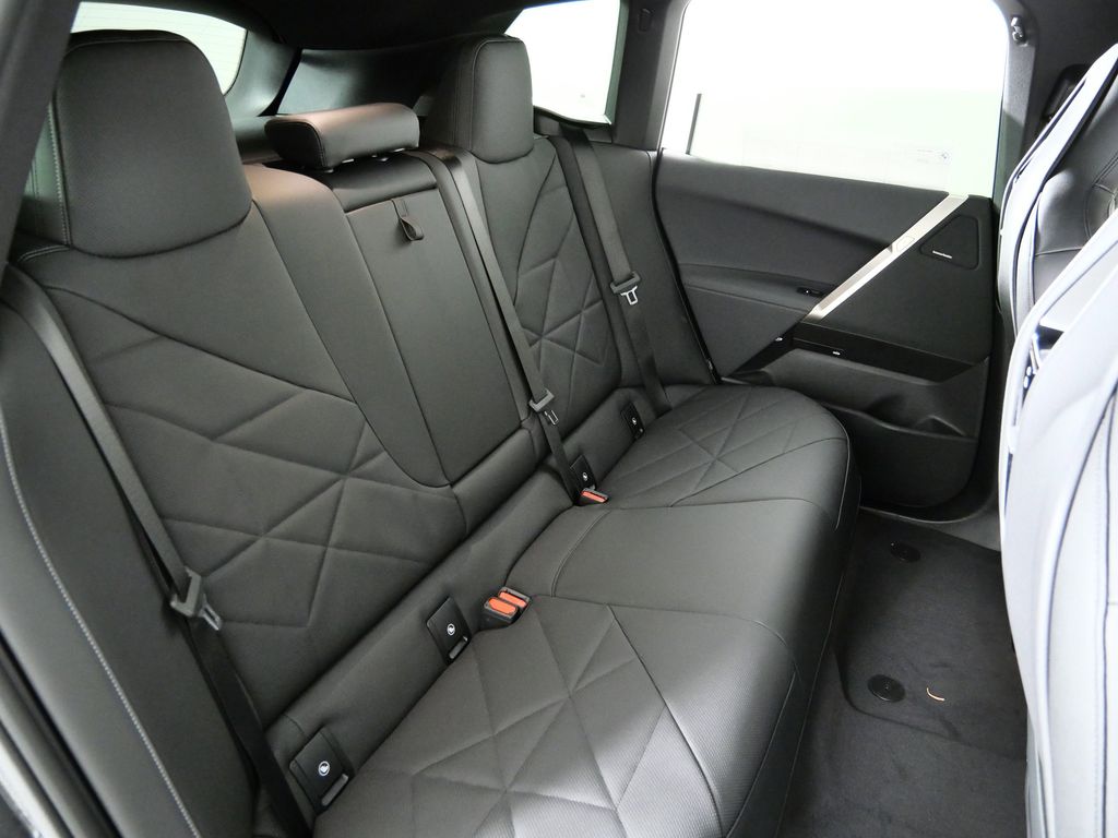 Thumbnail: 2026 BMW iX - 26