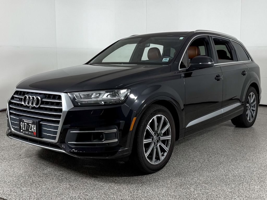 Thumbnail: 2018 Audi Q7 - 1