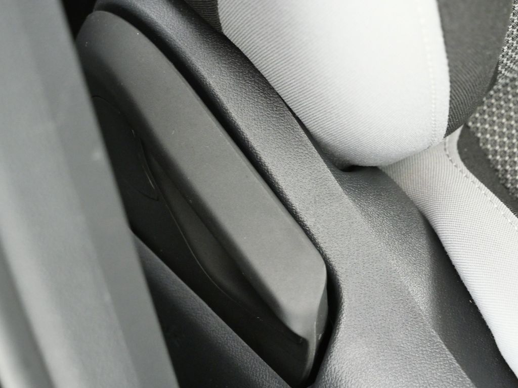 Thumbnail: 2024 Volkswagen Taos - 22