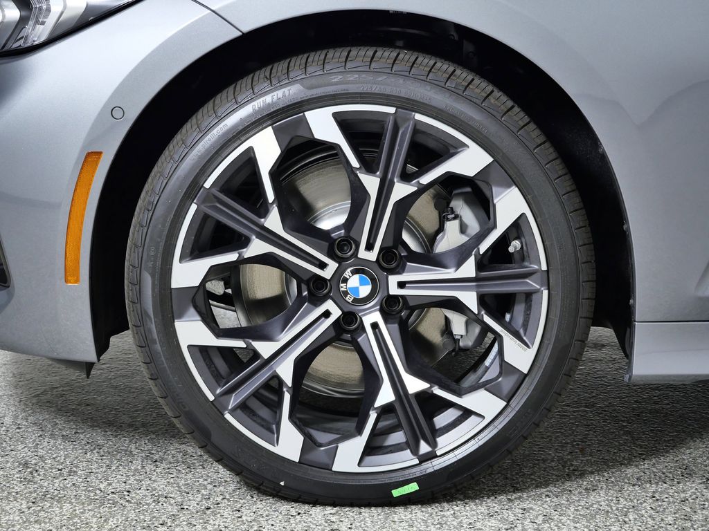 Thumbnail: 2026 BMW 3 Series - 17