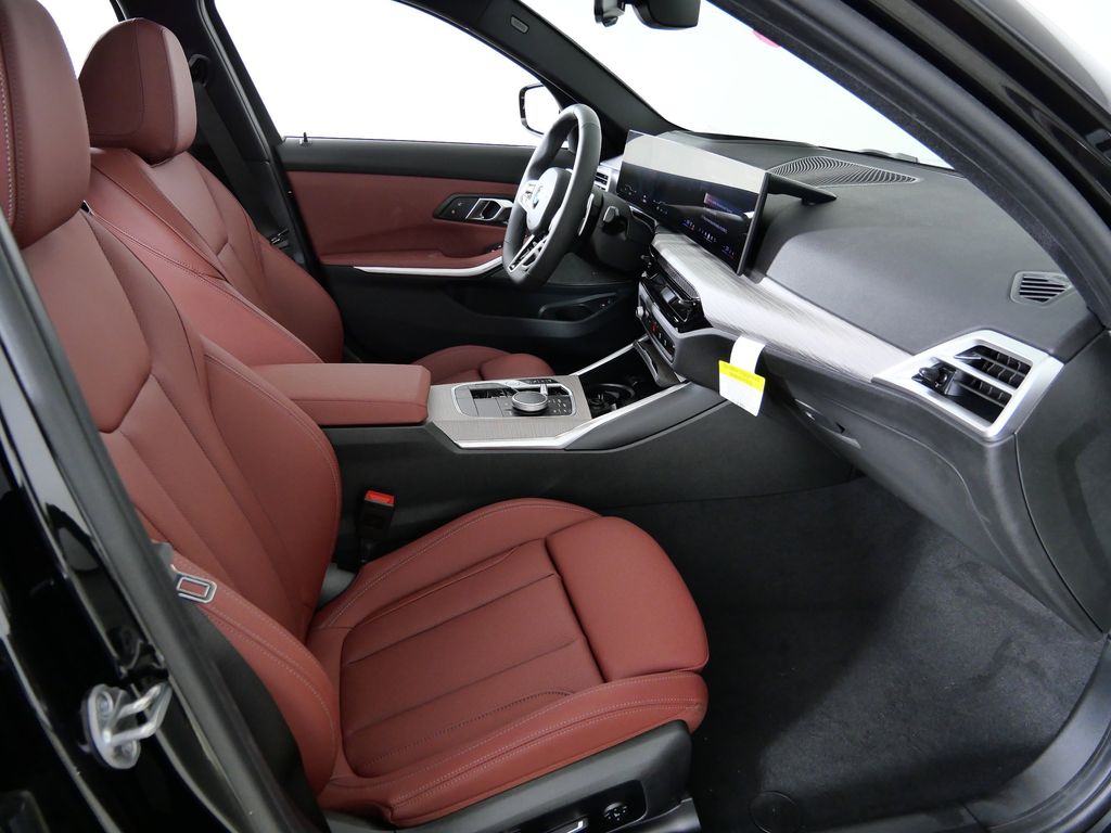 Thumbnail: 2026 BMW 3 Series - 20