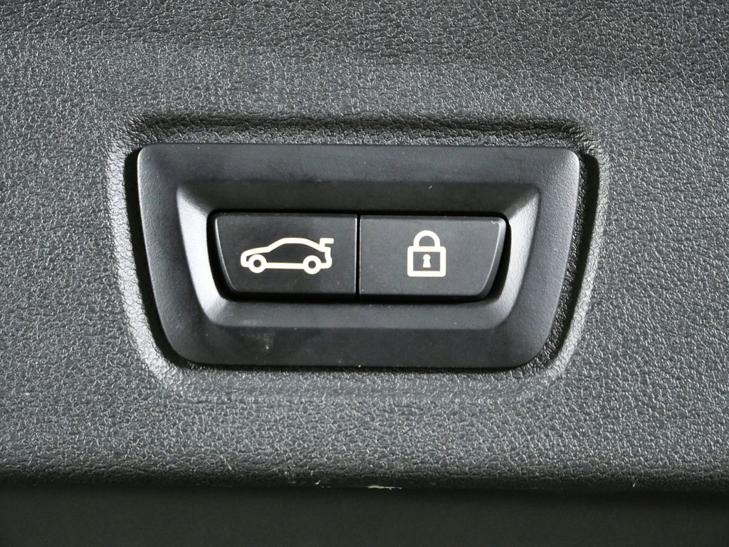 Thumbnail: 2023 BMW 4 Series - 29