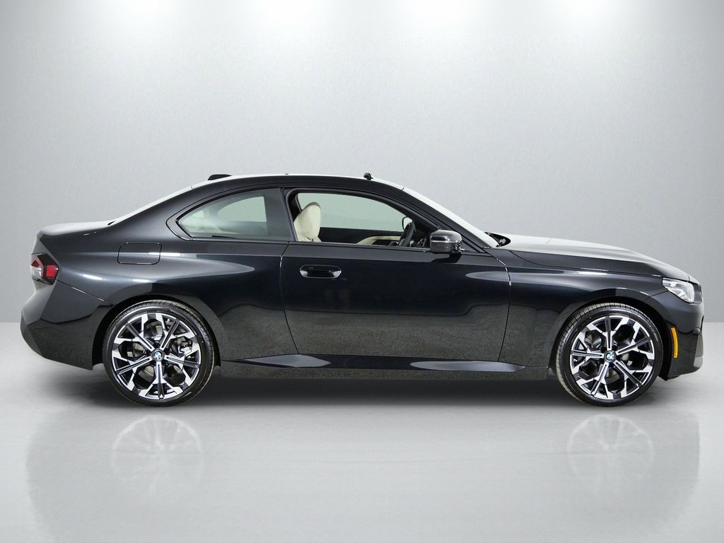 Thumbnail: 2026 BMW 2 Series - 8