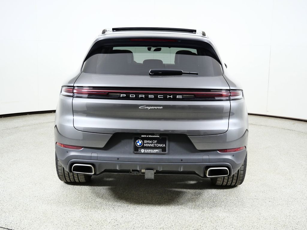 Thumbnail: 2024 Porsche Cayenne - 11