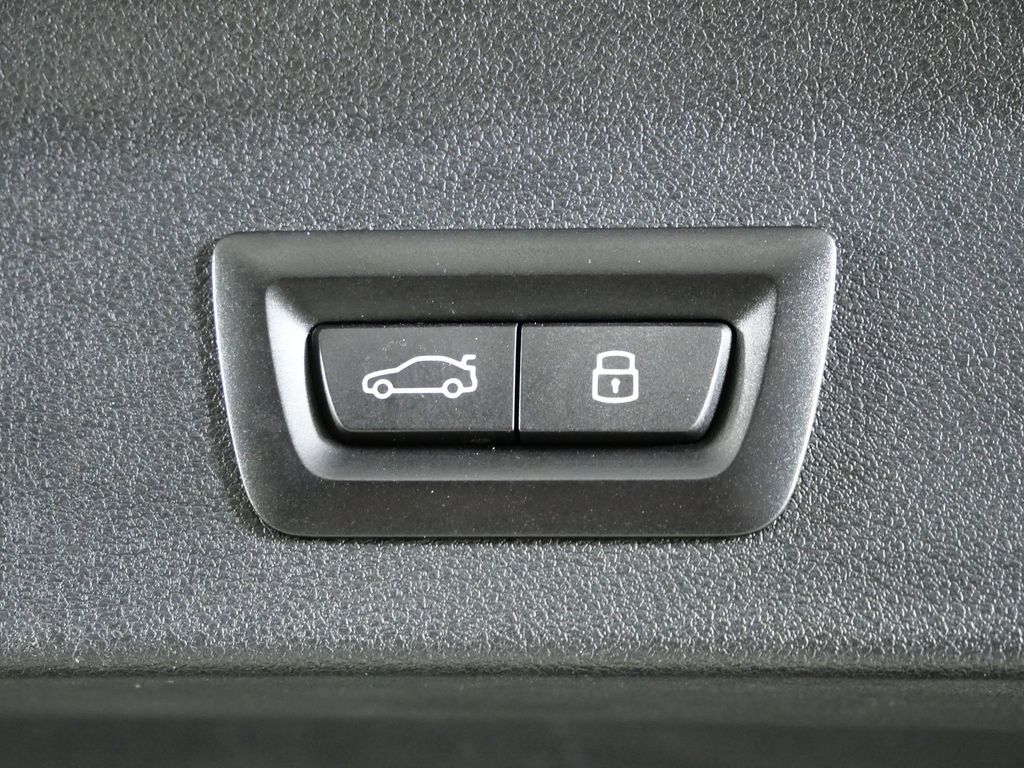 Thumbnail: 2024 BMW X3 - 33