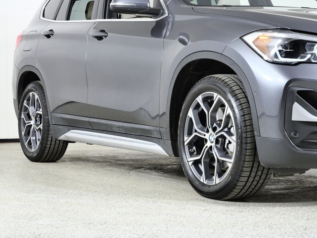 Thumbnail: 2022 BMW X1 - 7