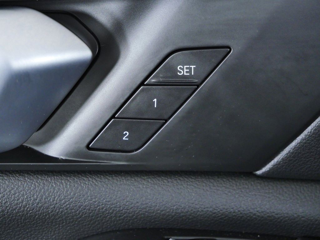 Thumbnail: 2020 BMW X5 - 34