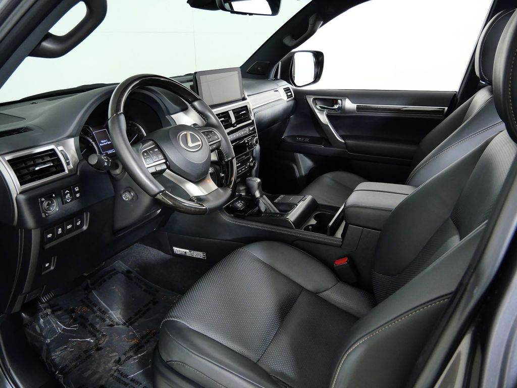 Thumbnail: 2023 Lexus GX - 33