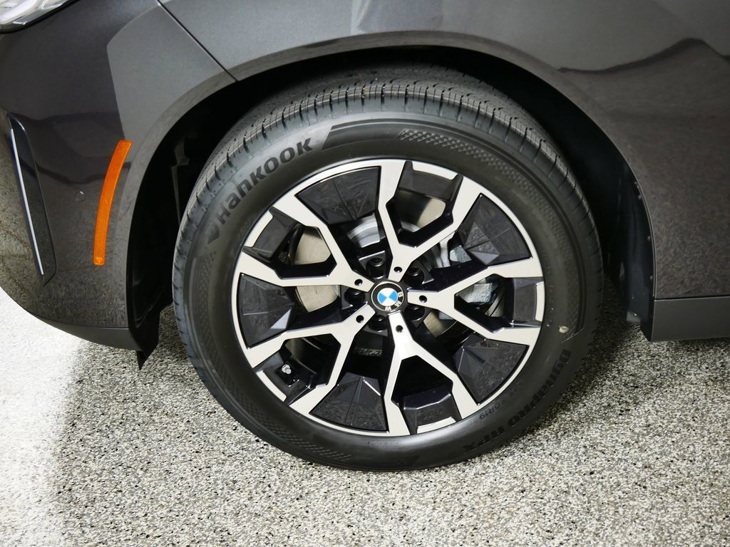 Thumbnail: 2025 BMW X3 - 20