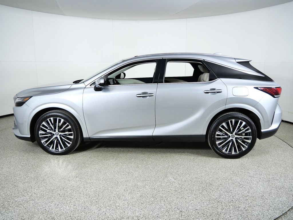 Thumbnail: 2023 Lexus RX - 16