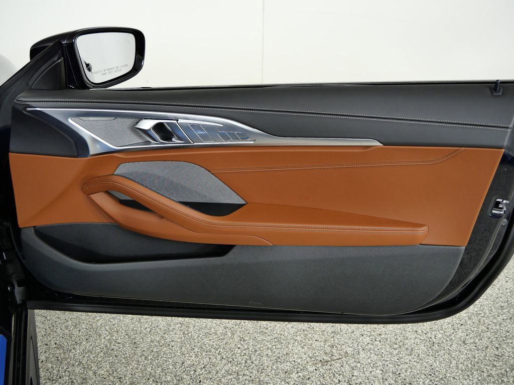 Thumbnail: 2026 BMW 8 Series - 21