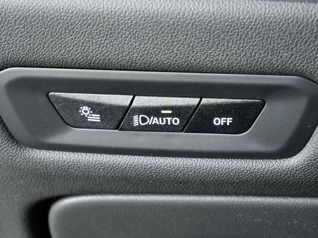 Thumbnail: 2026 BMW X5 - 42