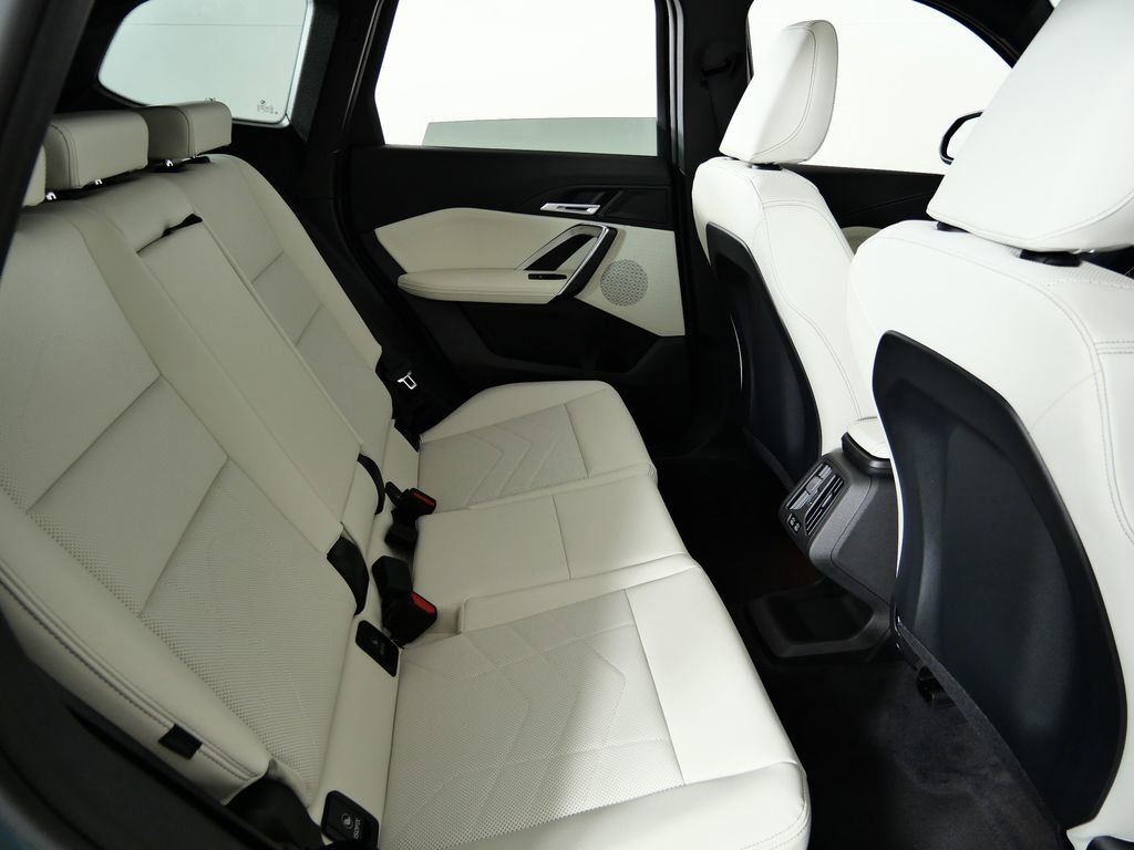 Thumbnail: 2026 BMW X1 - 26