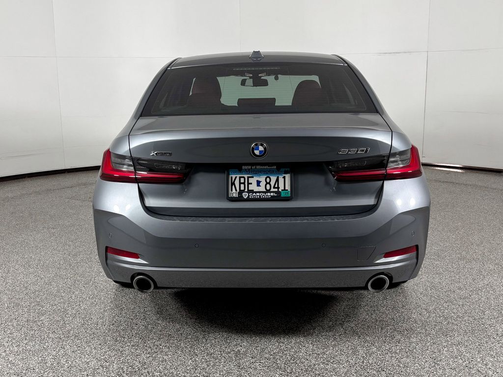 Thumbnail: 2023 BMW 3 Series - 8