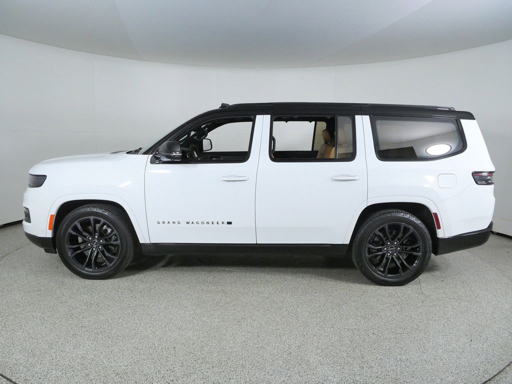 Thumbnail: 2023 Jeep Grand Wagoneer - 15