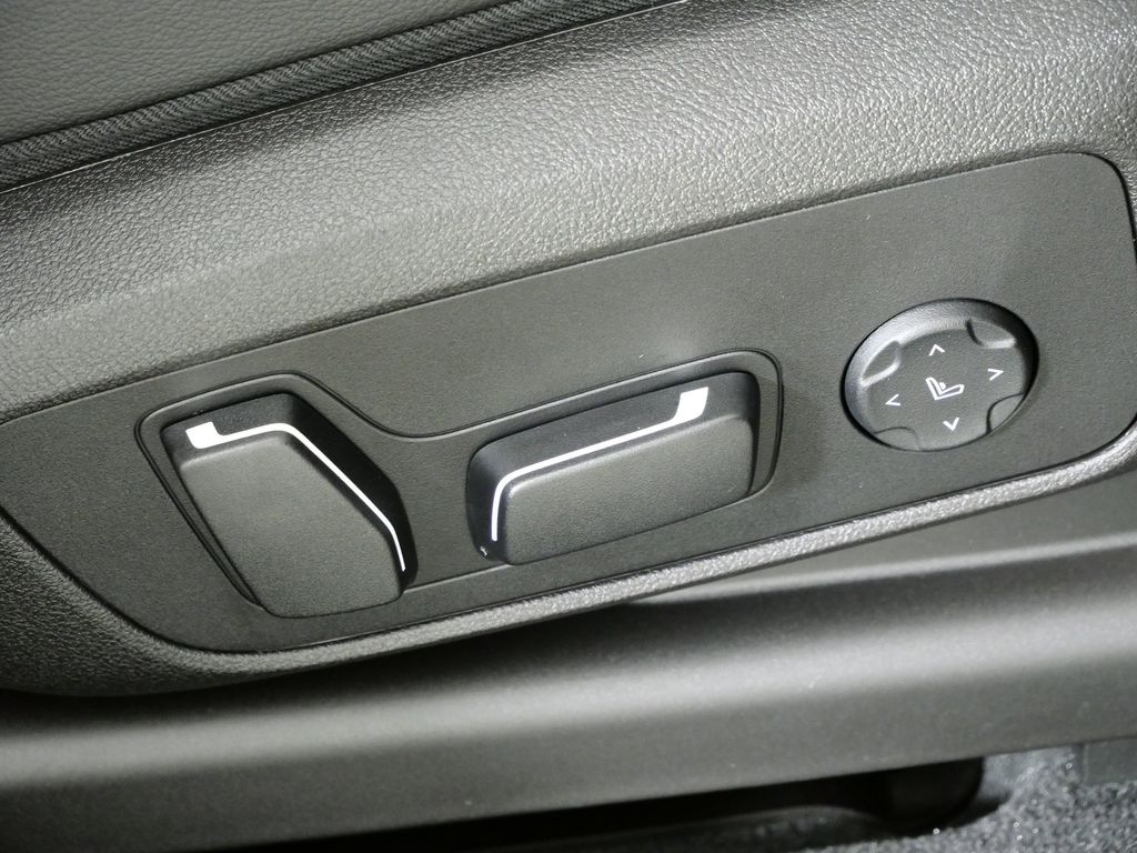 Thumbnail: 2024 BMW X3 - 27