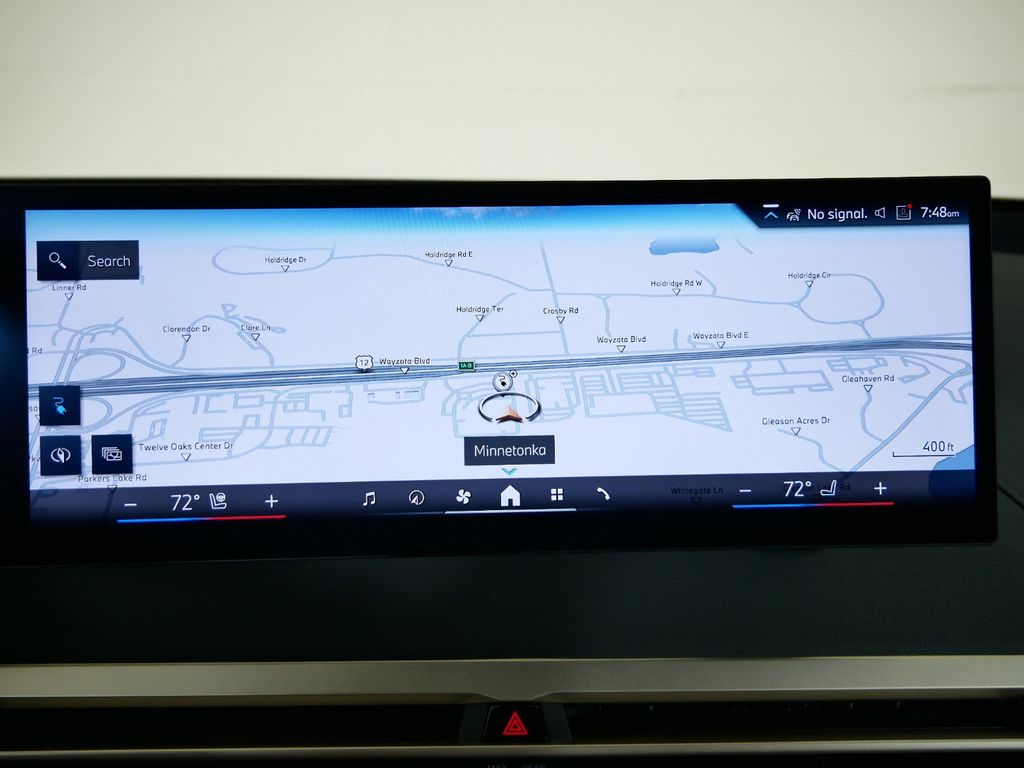 2025 BMW iX xDrive50 39