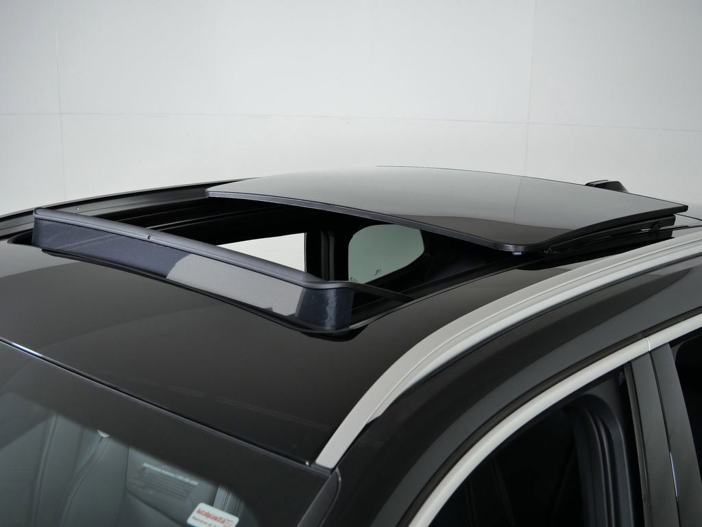 Thumbnail: 2026 BMW X1 - 20