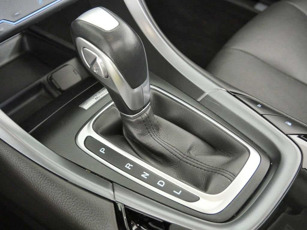 Thumbnail: 2013 Ford Fusion - 44