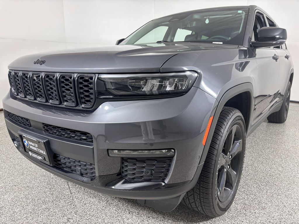 Thumbnail: 2023 Jeep Grand Cherokee L - 5