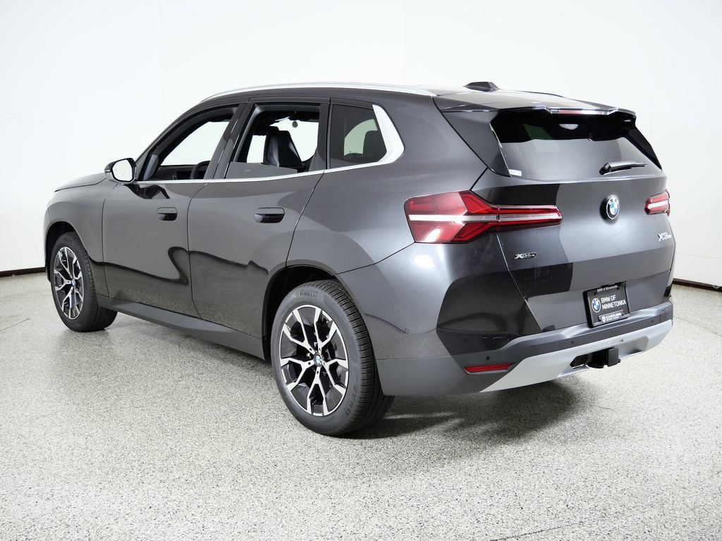 Thumbnail: 2026 BMW X3 - 16