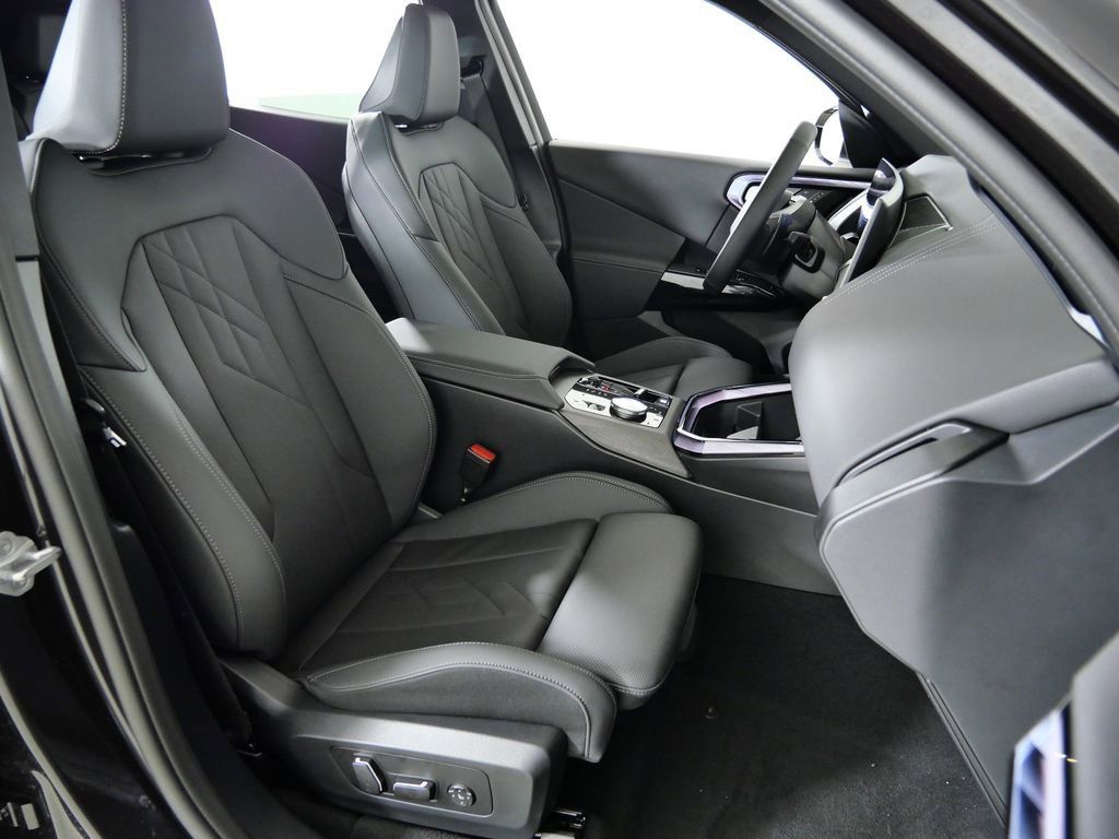 Thumbnail: 2026 BMW X3 - 24