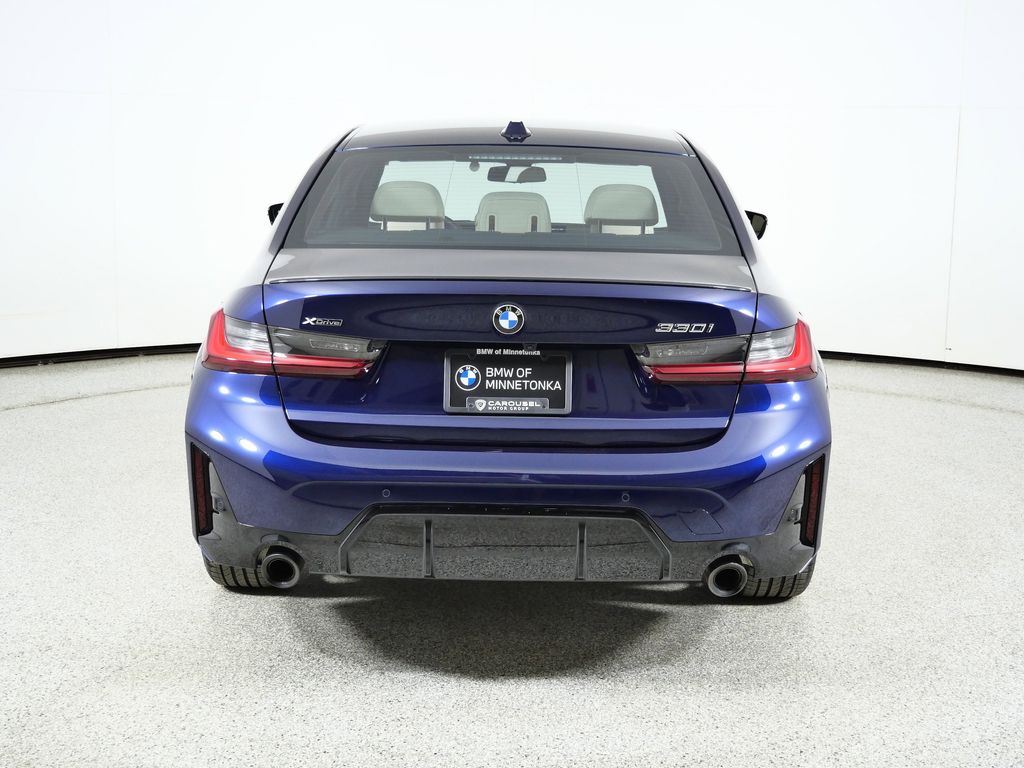 Thumbnail: 2023 BMW 3 Series - 12